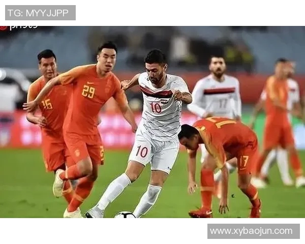 重庆足球队团队协作引发热议球迷对战术配合与球员表现展开激烈讨论