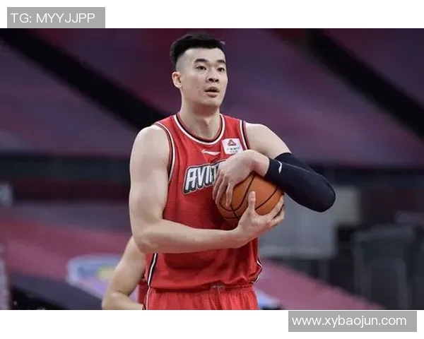 李慕豪：从篮球新星到职业生涯巅峰的奋斗与成长之路